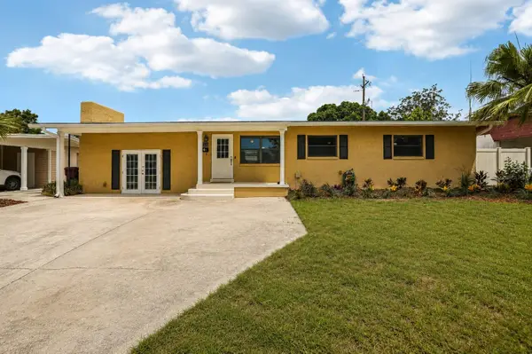 3707 Pelican Lane, ORLANDO, FL 32803