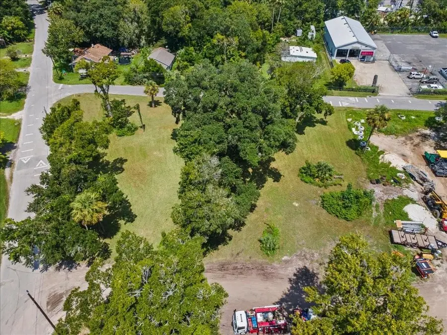 919 Tomoka Rd, Daytona Beach, FL 32117 - #2
