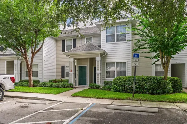 1315 Eastern Pecan Place #202, WINTER GARDEN, FL 34787