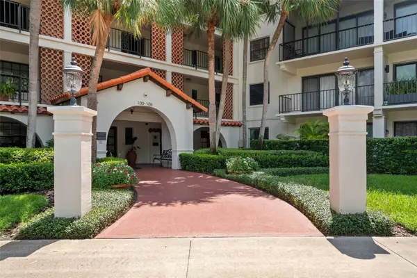 100 S Interlachen Avenue #101, WINTER PARK, FL 32789