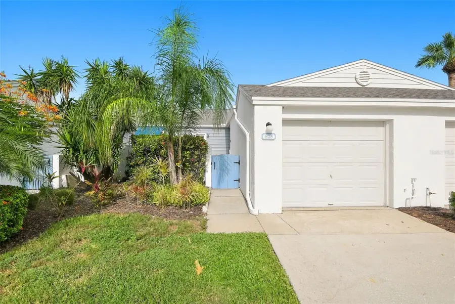 825 Waterside Lane, Bradenton, FL 34209 - #2