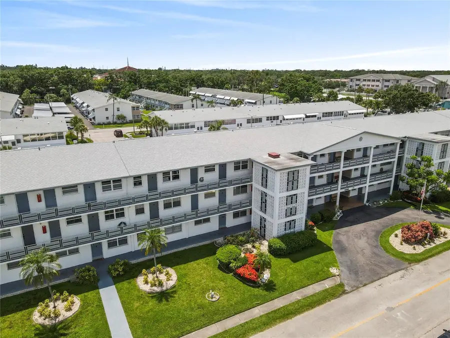 6000 20th Street N #123, Saint Petersburg, FL 33714 - #2