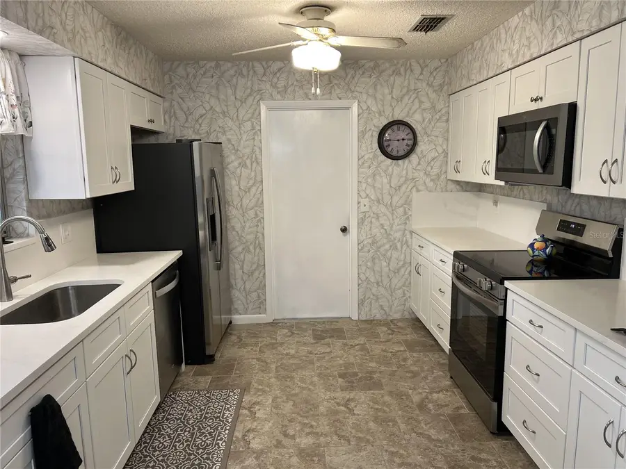 615 Richard Street, New Smyrna Beach, FL 32168 - #3