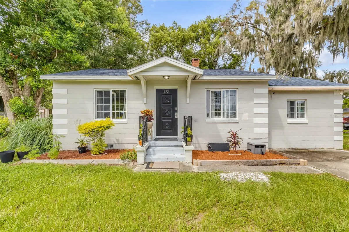 652 N Stone Street, Deland, FL 32720 - #1