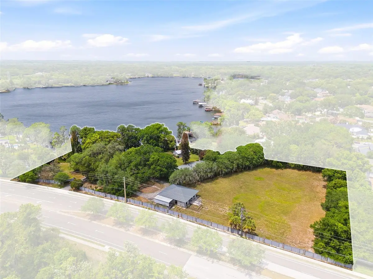4910 E Lake Drive, Winter Springs, FL 32708 - #1
