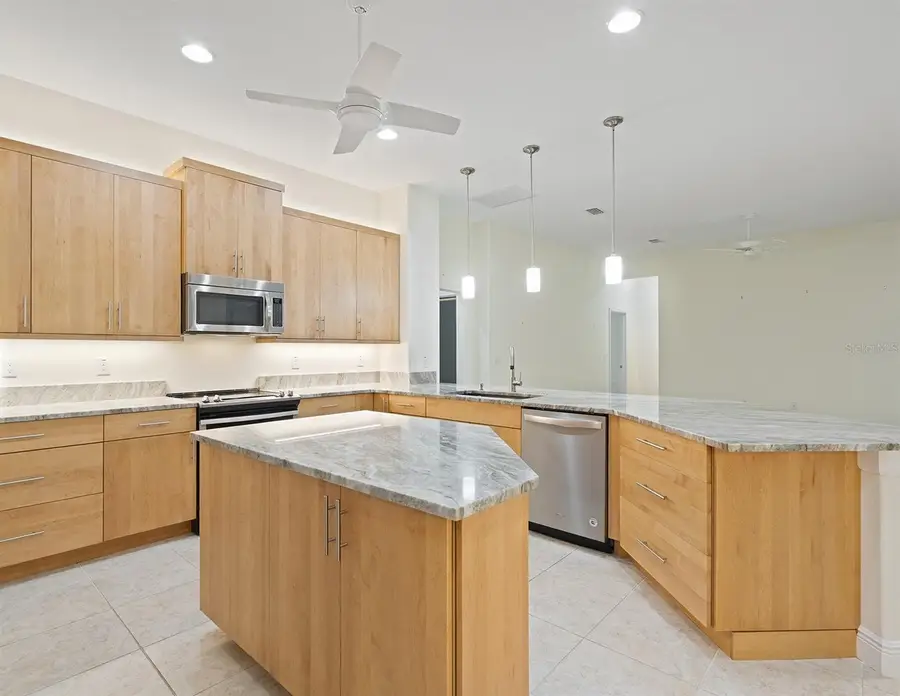 8348 Bridgeport Bay Circle, Mount Dora, FL 32757 - #3