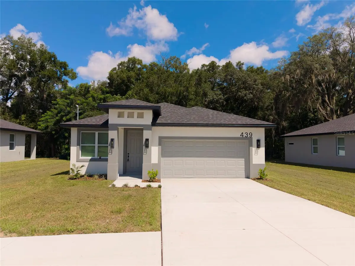 439 E 13th Street, Apopka, FL 32703 - #1