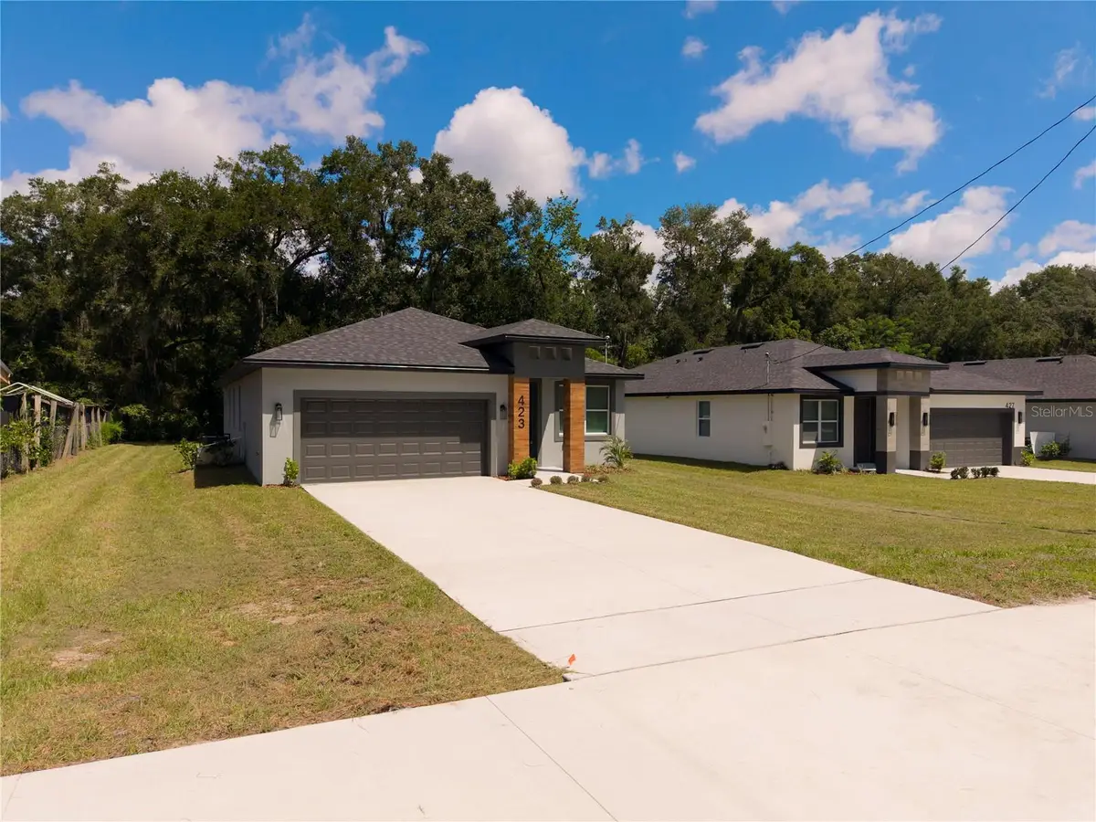 423 E 13th Street, Apopka, FL 32703 - #1