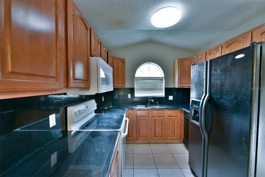 6705 Magnolia Pointe Circle, Orlando, FL 32810 - #2