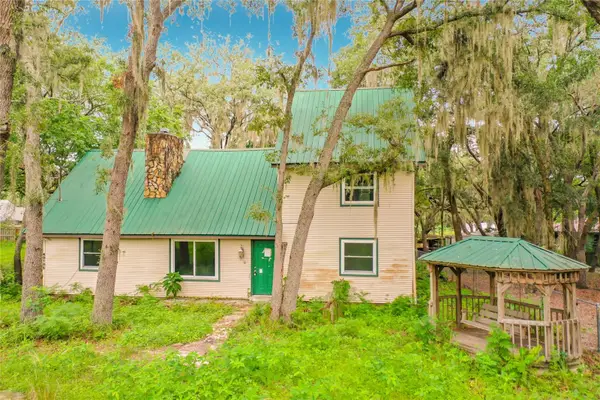 40105 Palm Street, LADY LAKE, FL 32159
