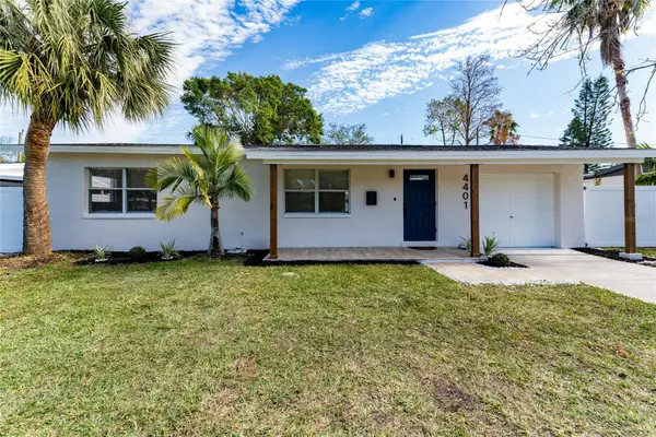 4401 Shore Acres Boulevard Ne, ST PETERSBURG, FL 33703