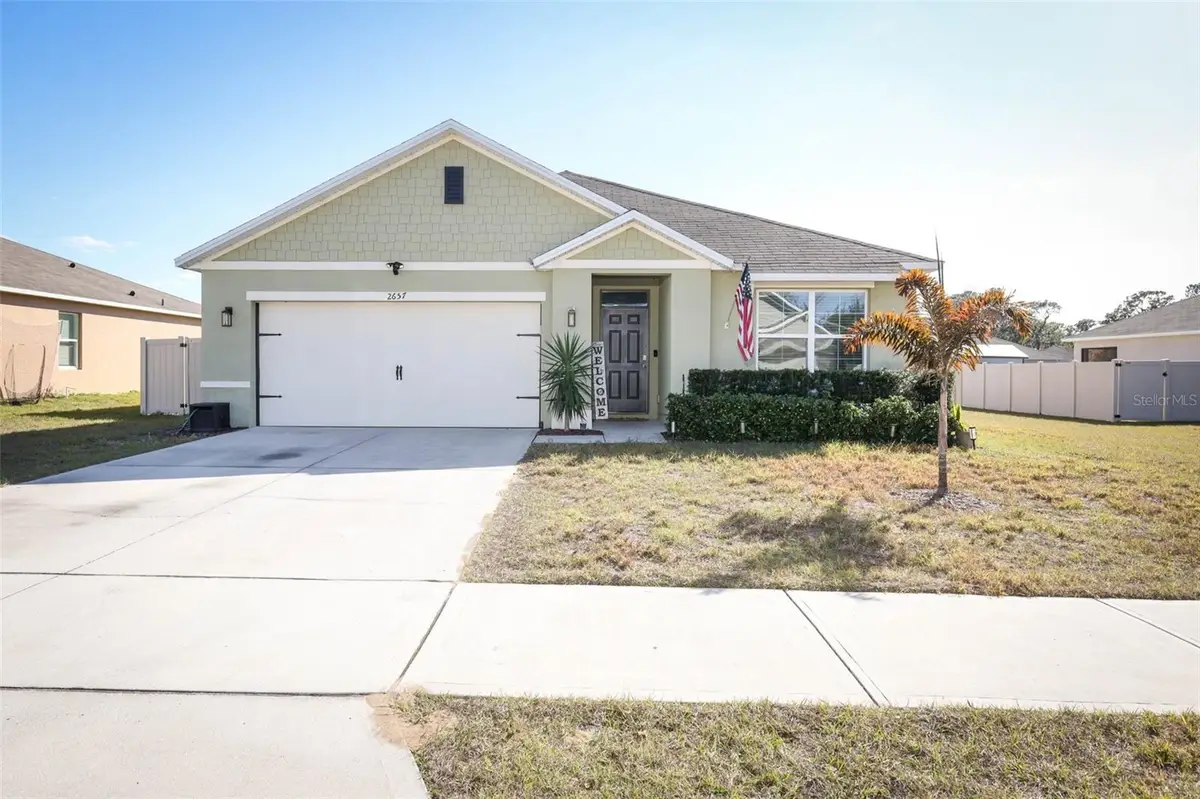 2657 Grand Central Ave, Tavares, FL 32778 - #1