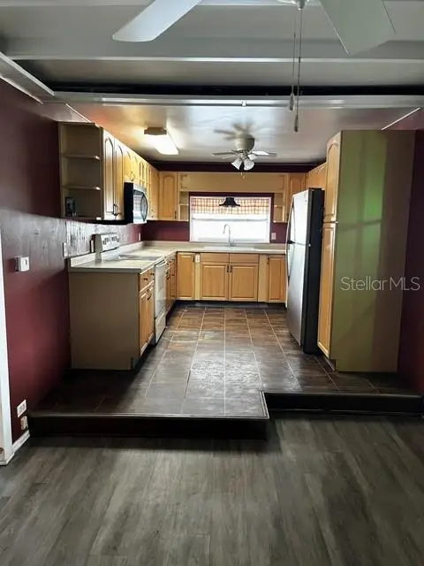1513 Pleasant Street, Tavares, FL 32778 - #3