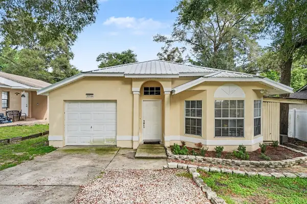 30944 Teho Street, MOUNT PLYMOUTH, FL 32776