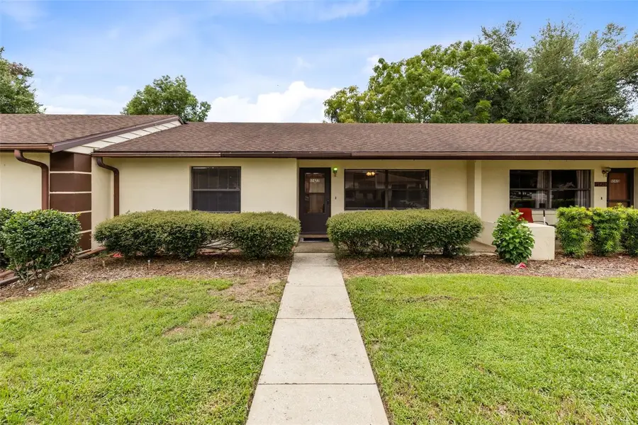 12422 Clubhouse Court, Tavares, FL 32778 - #2