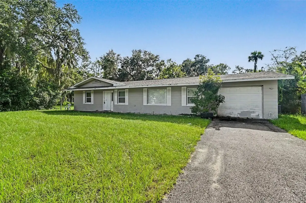 624 N Duss Street, New Smyrna Beach, FL 32168 - #1