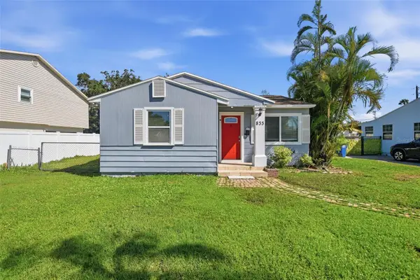 833 61st Avenue Ne, ST PETERSBURG, FL 33703