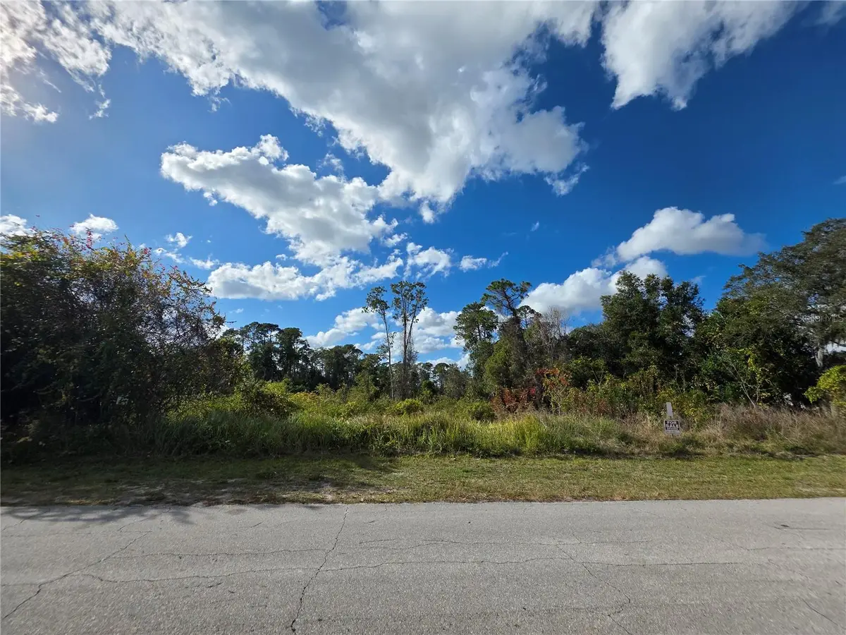 520 W Kingway Drive, Deltona, FL 32725 - #1