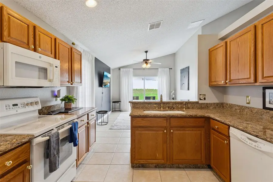 334 Brayton Ln, Davenport, FL 33897 - #2
