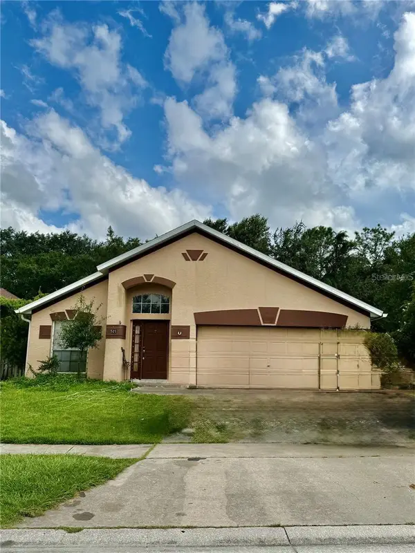 521 Cypress Tree Court, ORLANDO, FL 32825