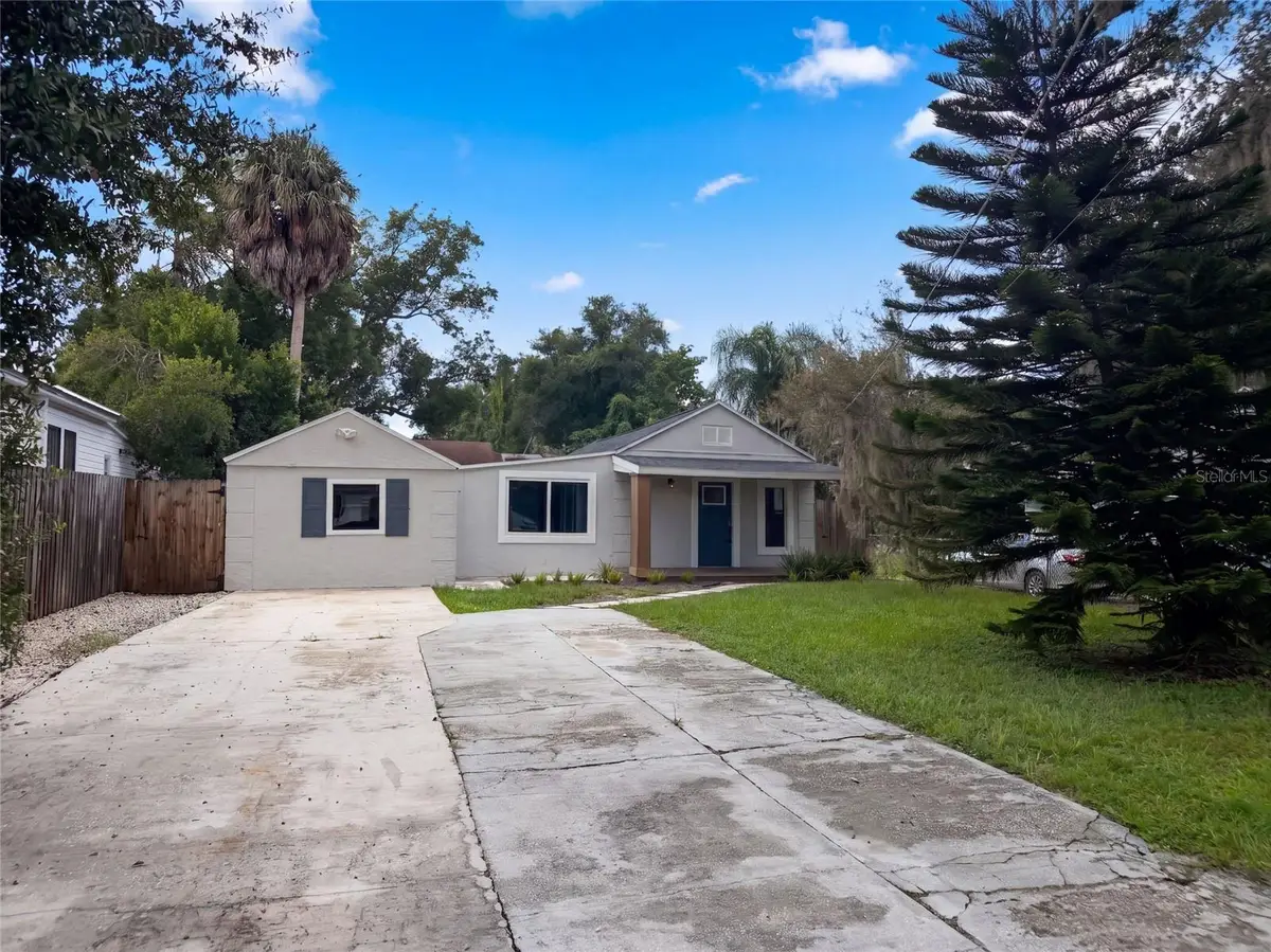 212 W Hiawatha Street, Tampa, FL 33604 - #1