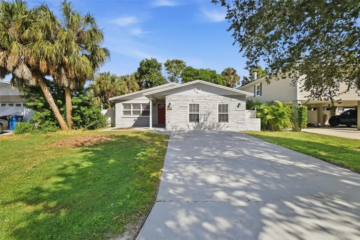 1751 Mississippi Avenue Ne, Saint Petersburg, FL 33703 - #1