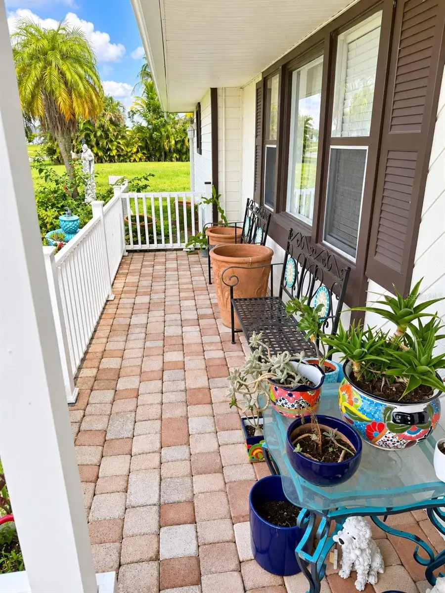2727 NE 4th Place, Cape Coral, FL 33909 - #2