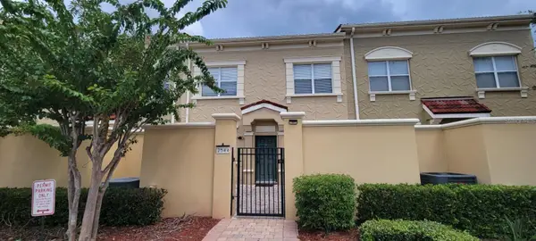 2544 Bella Vista Drive, DAVENPORT, FL 33897