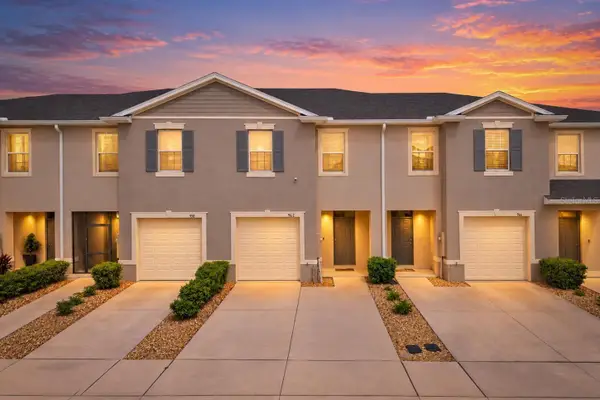 962 Lido Drive, HOWEY IN THE HILLS, FL 34737