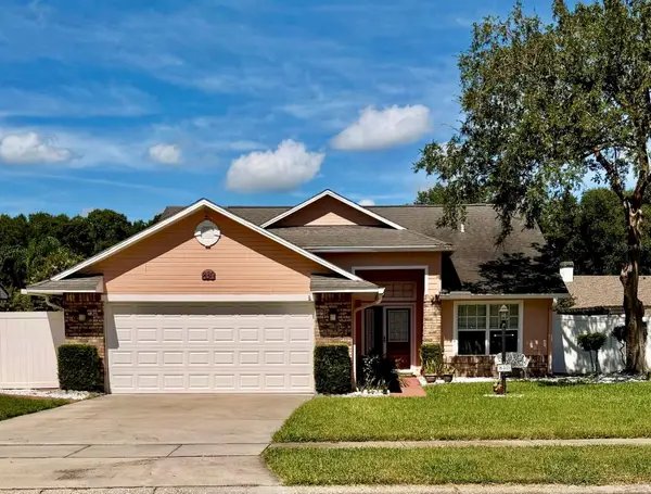 830 Lake Como Drive, LAKE MARY, FL 32746