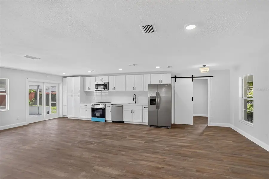 405 Chestnut Avenue, Altamonte Springs, FL 32701 - #3