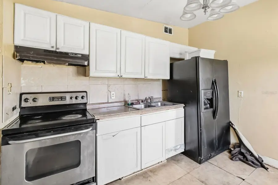 4058 Shellman Street, Orlando, FL 32811 - #2