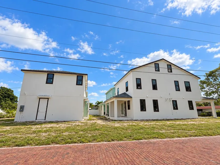 6183 1st Avenue N, Saint Petersburg, FL 33710 - #2