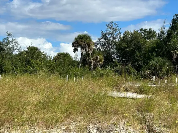 10404 Port Everglades Street, PORT CHARLOTTE, FL 33981