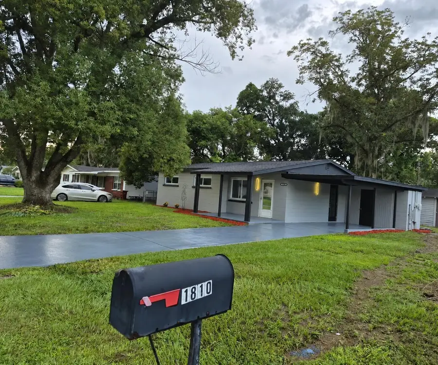 1810 E Carol Drive, Plant City, FL 33563 - #2