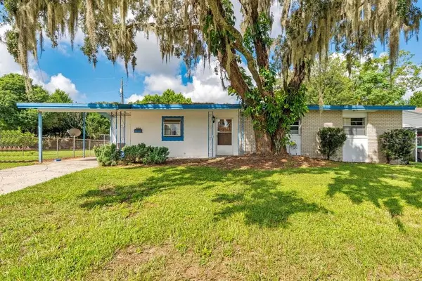 4004 Louisburg Lane, ORLANDO, FL 32808