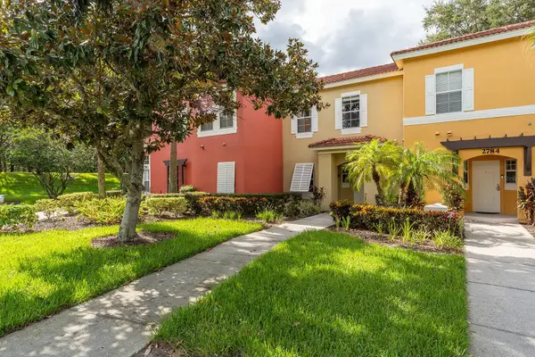 2782 Sun Key Place, KISSIMMEE, FL 34747