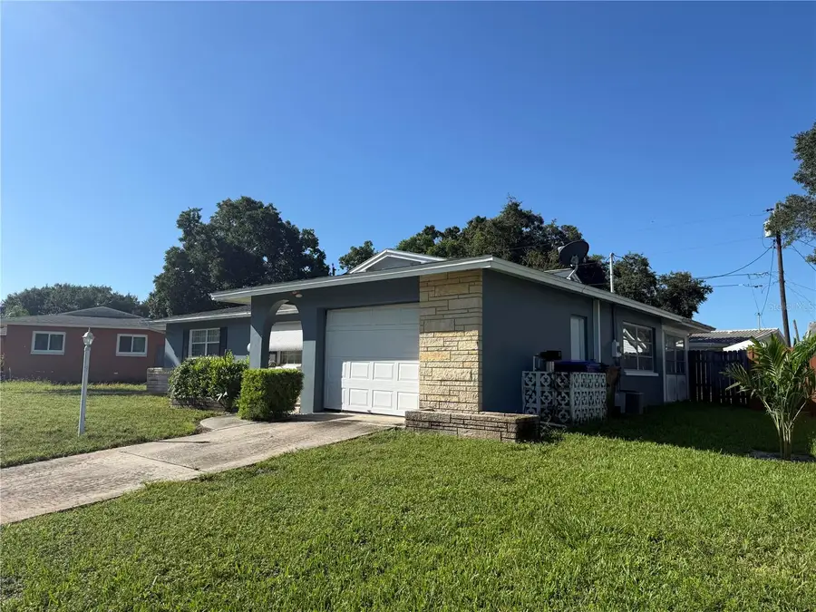 568 Hillcrest Drive, Largo, FL 33771 - #2
