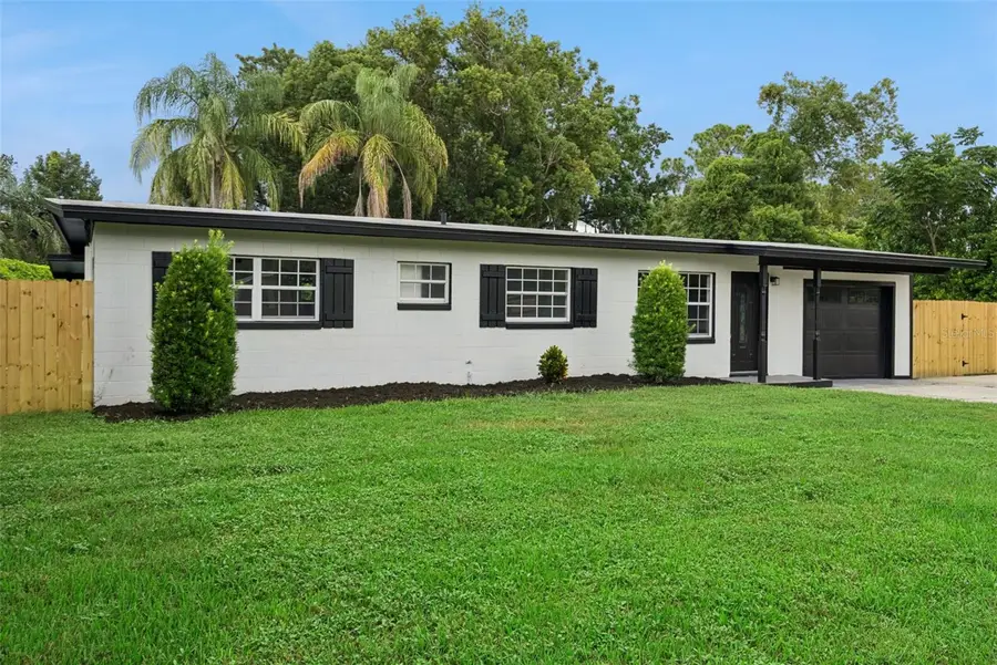 390 Frances Avenue, Casselberry, FL 32707 - #2