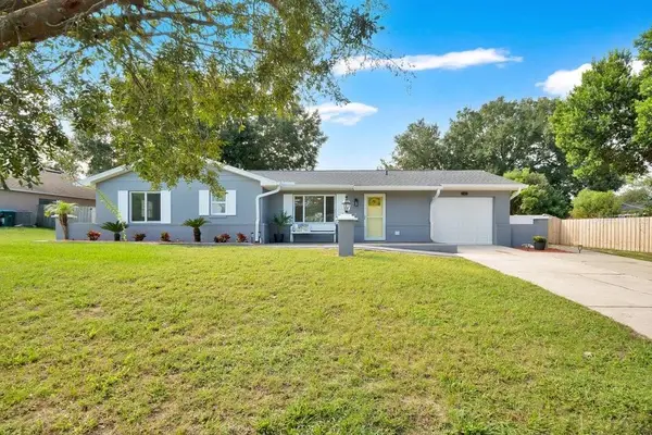 581 Fourwind Street, DELTONA, FL 32725