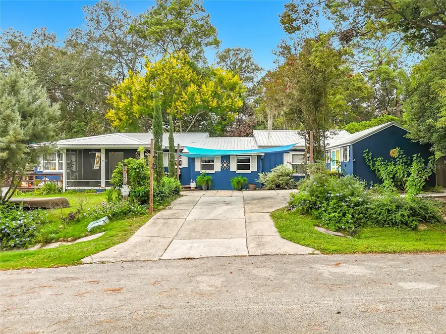 560 Live Oak Avenue, Keystone Heights, FL 32656 - #2