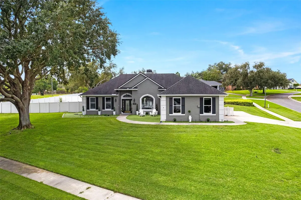 11201 Lake Katherine Circle, Clermont, FL 34711 - #1