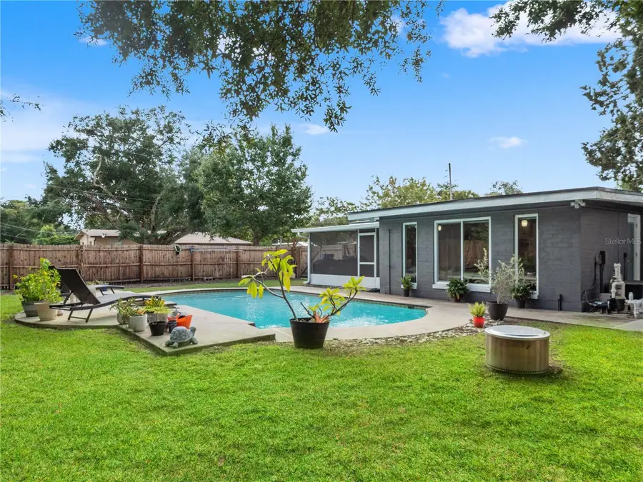 1210 Canberra Avenue, Orlando, FL 32806 - #2