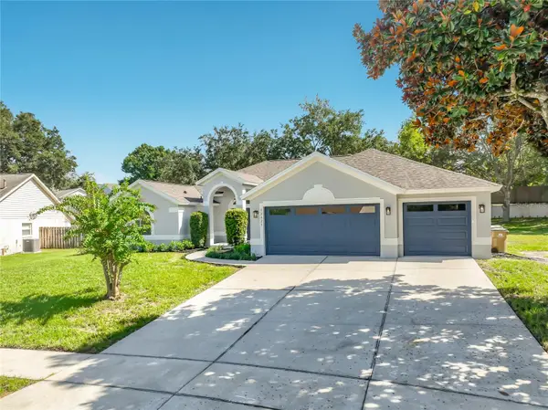 12625 Douglas Fir Court, CLERMONT, FL 34711
