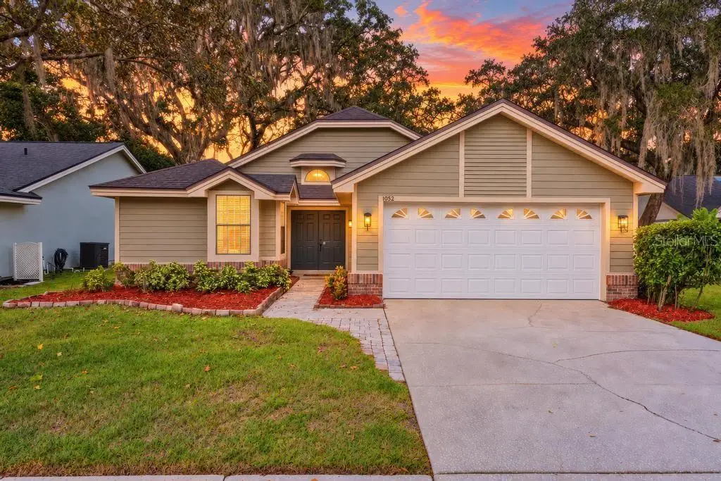 1052 Piedmont Oaks Drive, Apopka, FL 32703 - #1