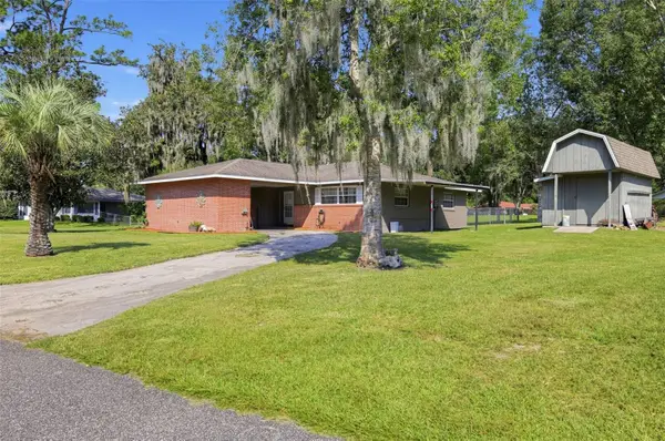 8065 SW 100th Lane Road, OCALA, FL 34481