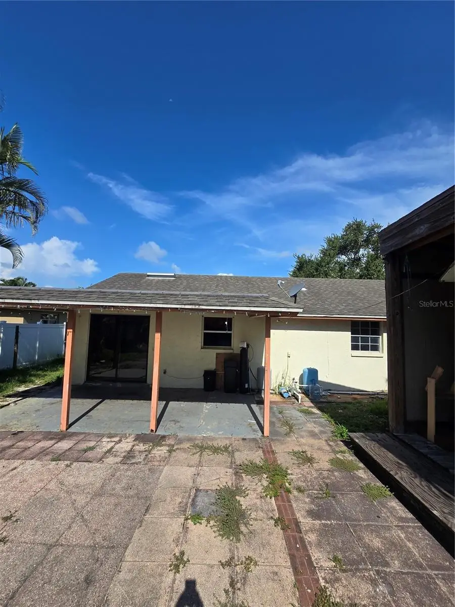 1512 Russell Avenue, Sarasota, FL 34232 - #1