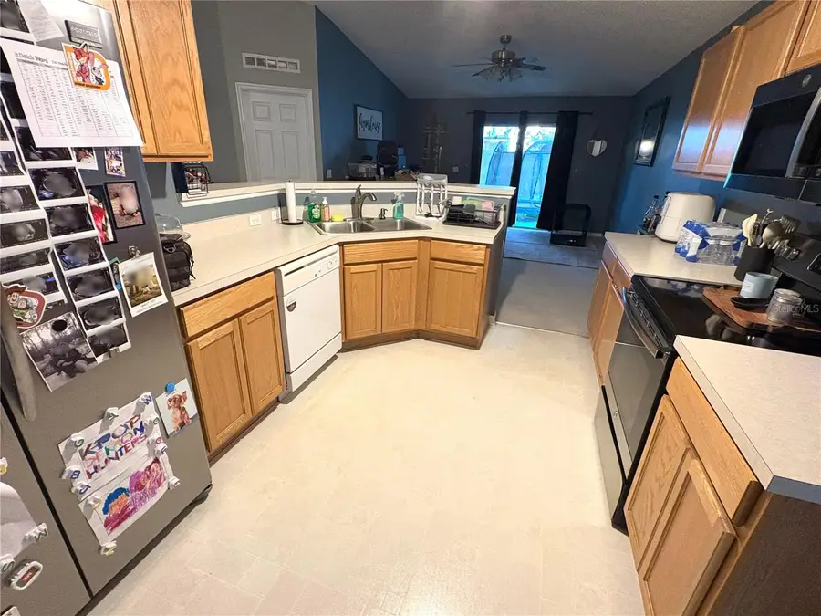 1620 Corner Meadow Circle, Orlando, FL 32820 - #3