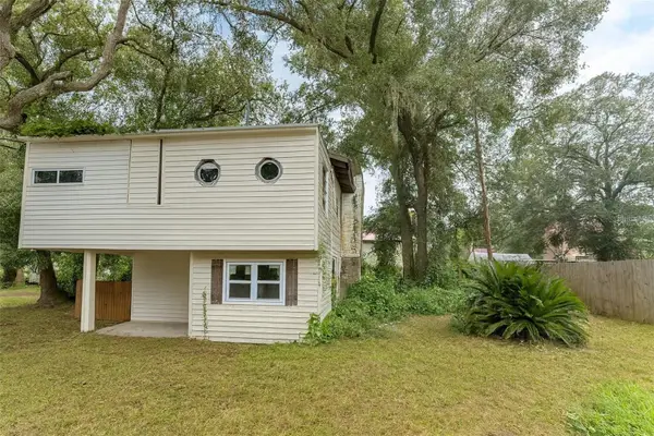 20850 SE 156th Place, UMATILLA, FL 32784