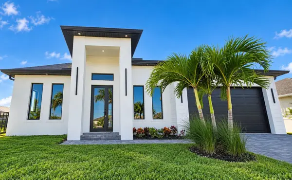 1528 NW 37th Avenue, CAPE CORAL, FL 33993